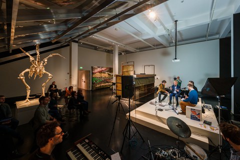 Medizinische Fakultät Dresden - You ask we explain - TU Dresden - März