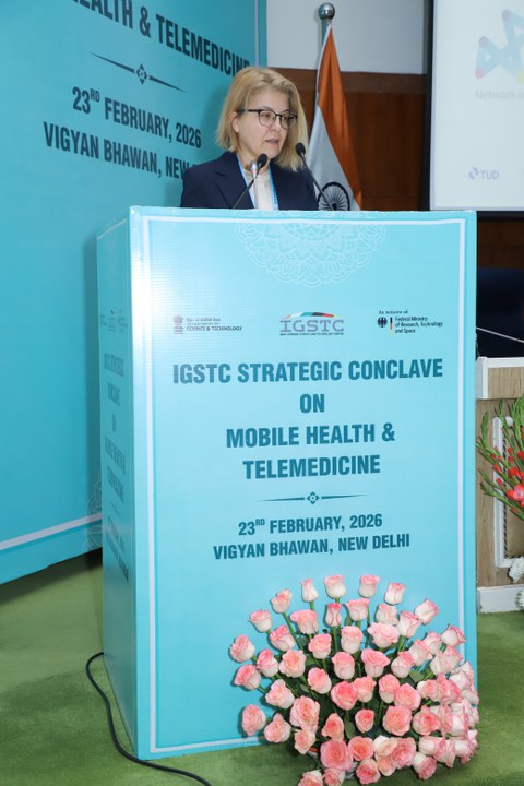 Dr. Eveline Prochaska