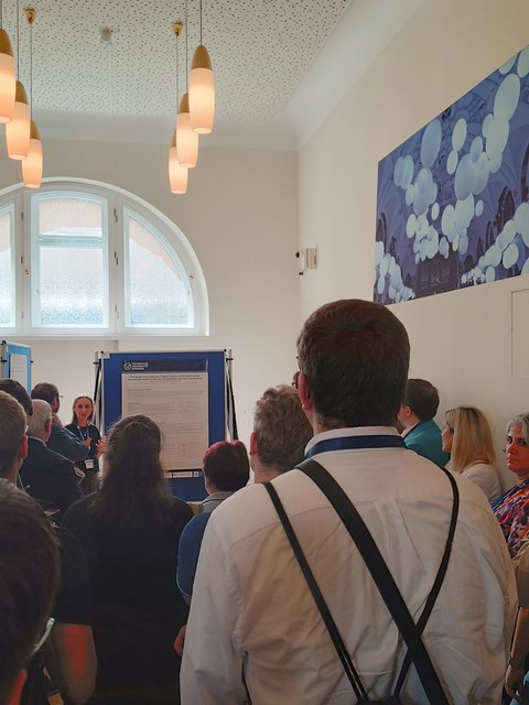 Katharina Schuler während Ihrer Posterpräsentation