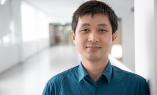 Chunguang Chen