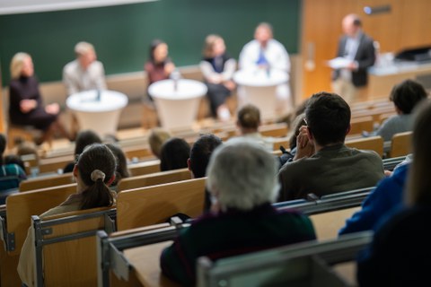 Podiumsdiskussion