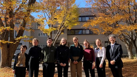 Gruppenbild der 6 deutschen Studierenden an ihrem ersten Tag an der Shinshu University