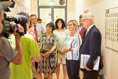 Nachwuchsärzte und -pfleger trainieren den guten Umgang mit Patienten