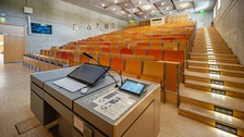 Foto vom kleinen Hörsaal im MTZ des Universitätsklinikums Dresden.