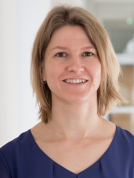 Dr. med. Jeannine Schuebel