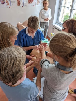 1 Jahr Hebammenkunde 27.09.2022