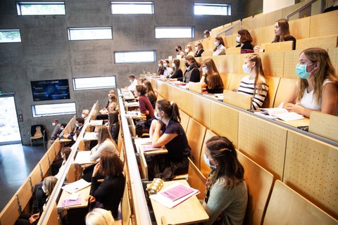 Hörsaal Studium Hebammenkunde Dresden