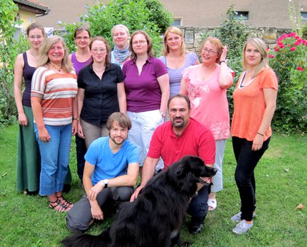 Die Mitarbeiter der Arbeitsgruppe Pflanzenphysiologie im Sommer 2013.
