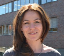 Dr. Julia Grothe