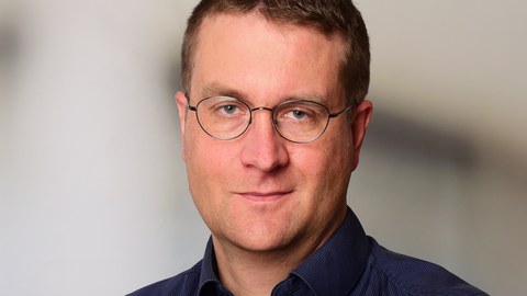 Prof. Daniel Leising