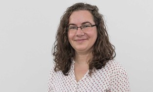 Porträt von Katharina Zinke