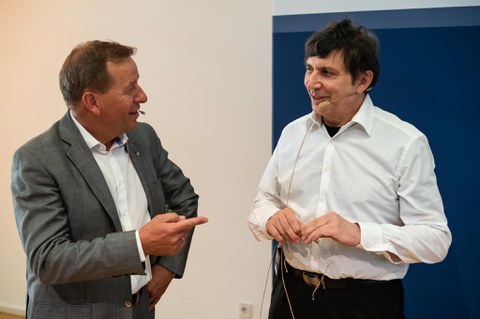 Clemens Kirschbaum und Andre Geim.