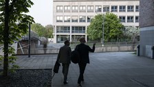 Benjamin List verlässt den Audimax