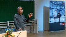 Nobelpreisträger Venkatraman (Venki) Ramakrishnan zu Gast an der TU Dresdeny
