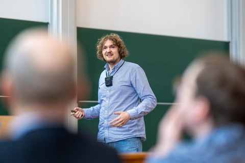 Dr. Benedikt Placke
