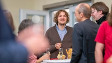 Dr. Benedikt Placke bei der Preisverleihung.