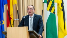Laudator Prof. Hans-Henning Klauss vor Rednerpult