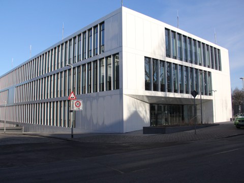Außenansicht Hermann-Krone-Bau