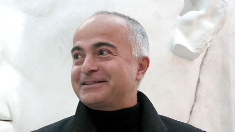 Yadegar Asisi