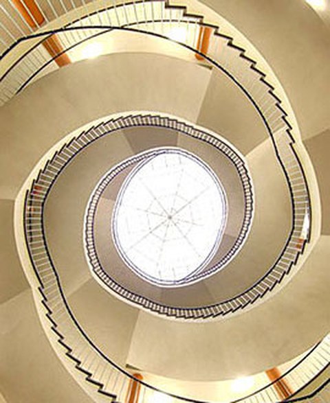 Treppe im Hülße-Bau 