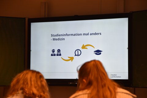 Studieninfo_Präsentatoin