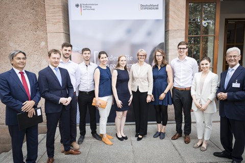 Plenum, Gruppenbild mit der Bundesministerin