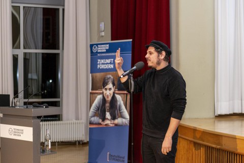 Poetry Slammer Rainer Holl
