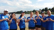 Drachenbootrennen beim Elbhangfest am Blauen Wunder