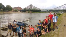 Nach dem Training fürs Drachenbootrennen beim Elbhangfest