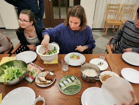 Studentenfutter November - Salatgruppe