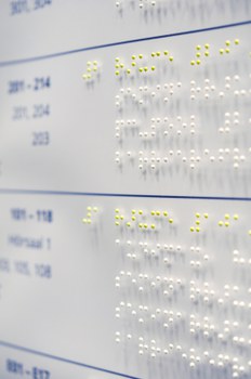 Aufzugsbeschriftung in Braille