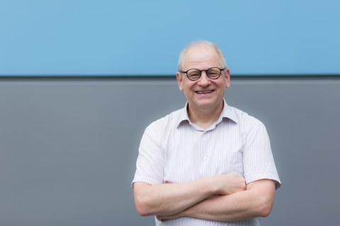 Porträtfoto Prof. Mikolajick