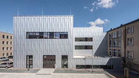 Ansicht auf den Neubau der Elektrotechnik.