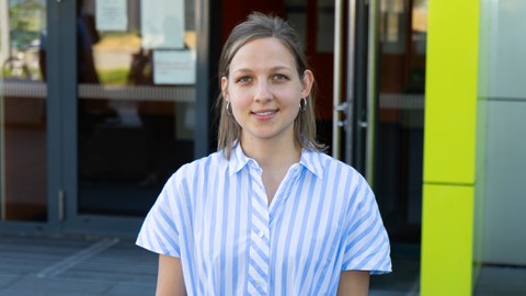 Porträtfoto Camilla Lewerenz