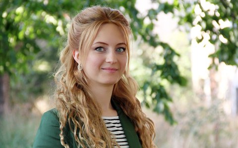 Porträtfoto Dr. Anne Gärtner