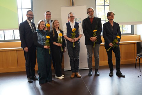 Preisträgerinnen und Preisträger des Sächsischen Lehrpreises 2025 mit Wissenschaftsminister Sebastian Gemkow