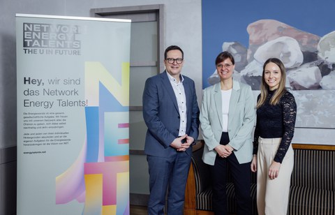 Vorstand des Network Energy Talents e. V. (v.l.n.r.):  1. Vorsitzender Sven Kretzschmar (SachsenEnergie), stellvertretende Vorsitzende Wibke Rauh(50Hertz), Schatzmeisterin Annika Wurster (TenneT Germany)