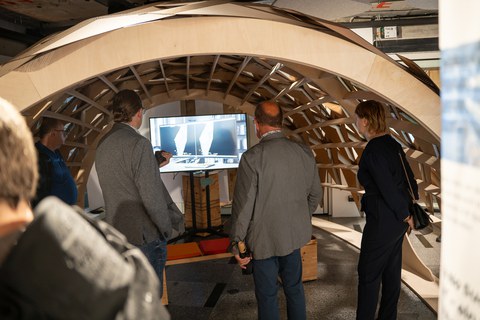 A look at the COSMO exhibition ‘Thinking.Together.’
