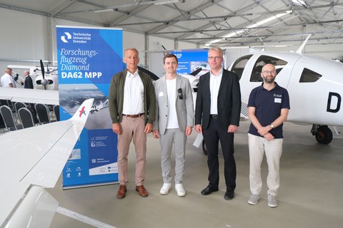 Gruppenbild der vier Sprecher des Projekts Air Take-Off.