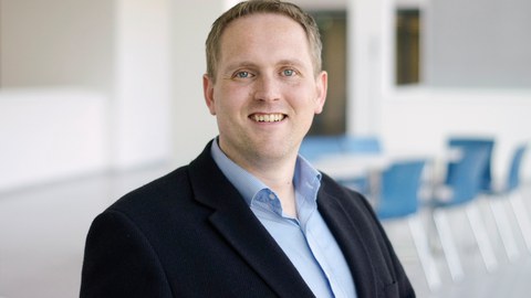 Dr. Volker Busskamp