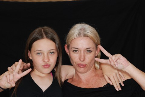 Symbolbild Tochter und Mutter