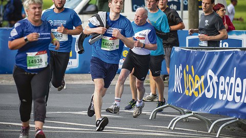 Auch die TUD-Mitarbeiter zeigten bei der REWE Team Challenge 2019 vollen Einsatz.