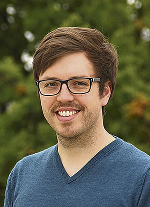 Porträt Dr. Max Gmelch.