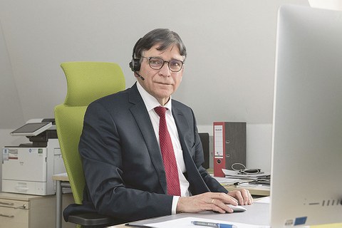 Der Chief Officer Technologietransfer und Internationalisierung (CTIO), Prof. Ronald Tetzlaff.