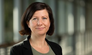 Portraitfoto von Maria Schmeiser
