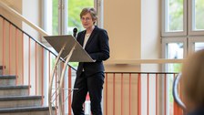 Prof.in Schötz