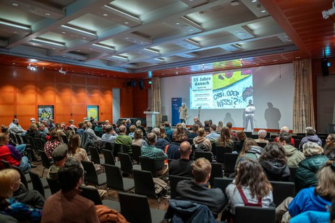 Publikum und Leinwand