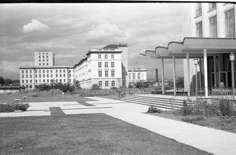 HfV-Gebäude von der Reichenbachstraße aus gesehen