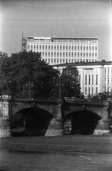 PHD von östlich der Albertbrücke gesehen