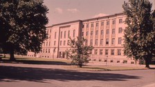 Lehrgebäude III, Altbau Wigardstraße 17
